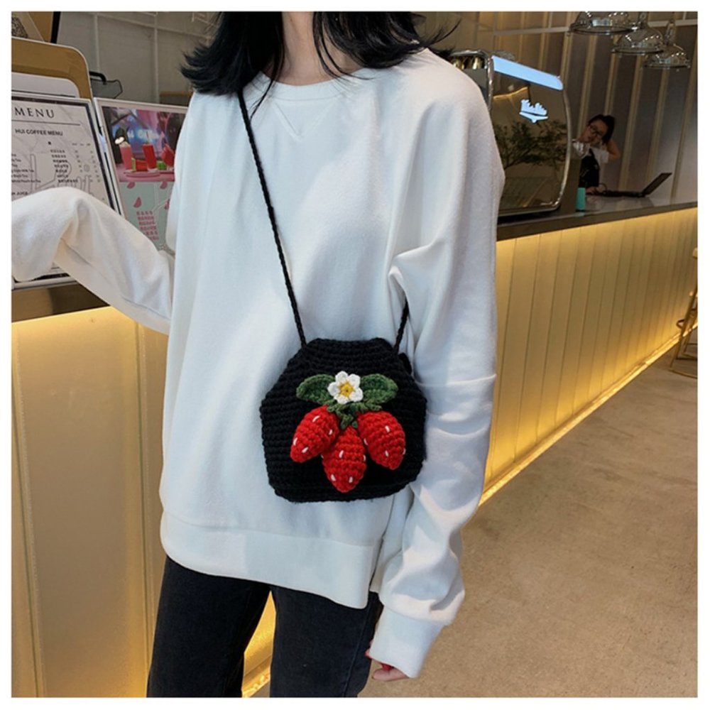 🍓Strawberry Small Knitted Bucket Crossbody Bag🍓